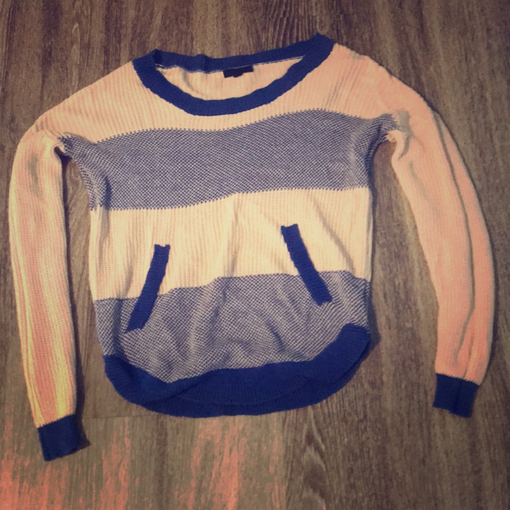 Comfy tan and blue sweater